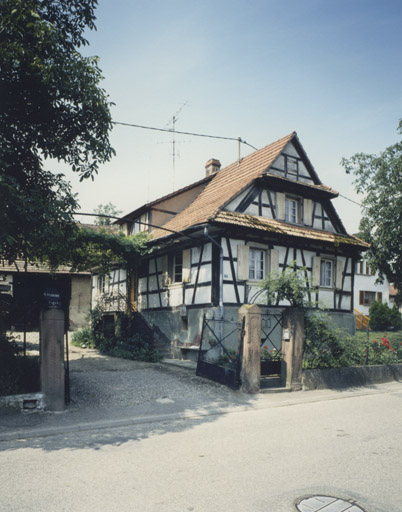 Ferme : Hanau (rue de) 10. Vue d'ensemble.
