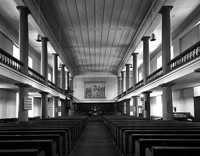 Vue d'ensemble de l'intérieur, vers le choeur.