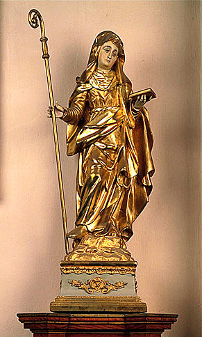 Statue : sainte Gertrude