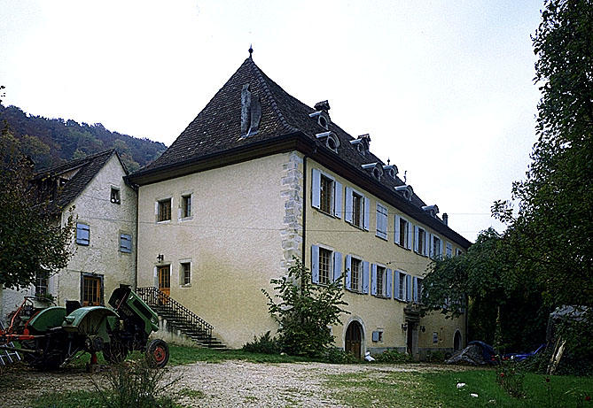 Vue d'ensemble depuis la rue