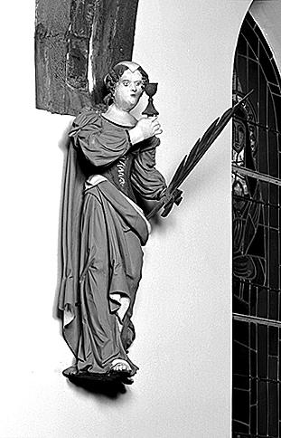 Statue : sainte Barbe