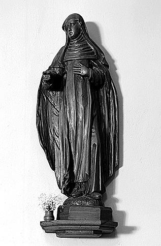 Statue : sainte Odile (?)