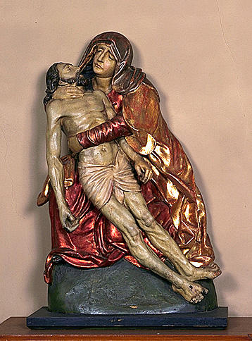 Groupe sculpté : Vierge de Pitié