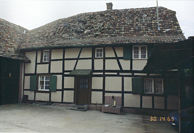 Ferme 21 rue du Général-de-Gaulle : l'élévation sur cour.