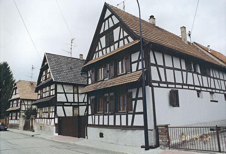 Ferme 9 rue du Général-Leclerc 18e siècle (?).