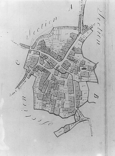 Cadastre Napoléonien, début XIXe, section D Le Village.