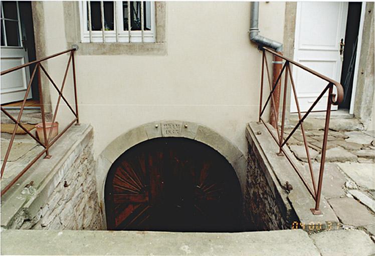 L'arc du cellier.