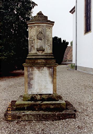 Monument funéraire de la famille Lienhart.