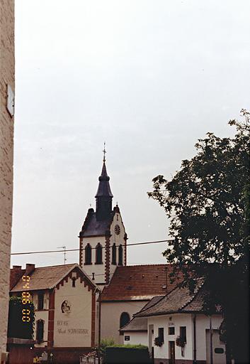 Vue de la tour gothique.