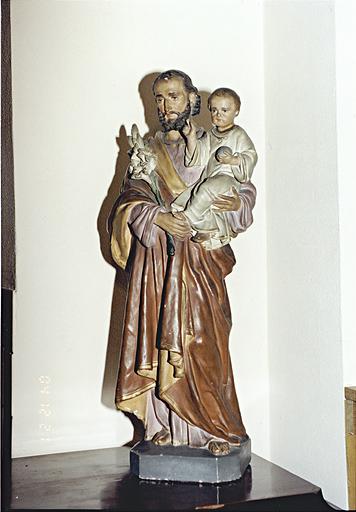 Statue de saint Joseph.