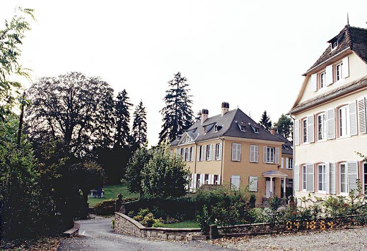 Vue d'ensemble depuis le nord-est.