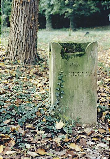 Monument A l'Amitié
