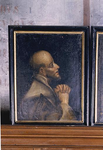 Saint Thomas, avec l'équerre.