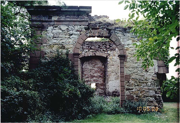 Vue du pavillon sud (13, rue du Château) depuis le jardin. Elévation nord.