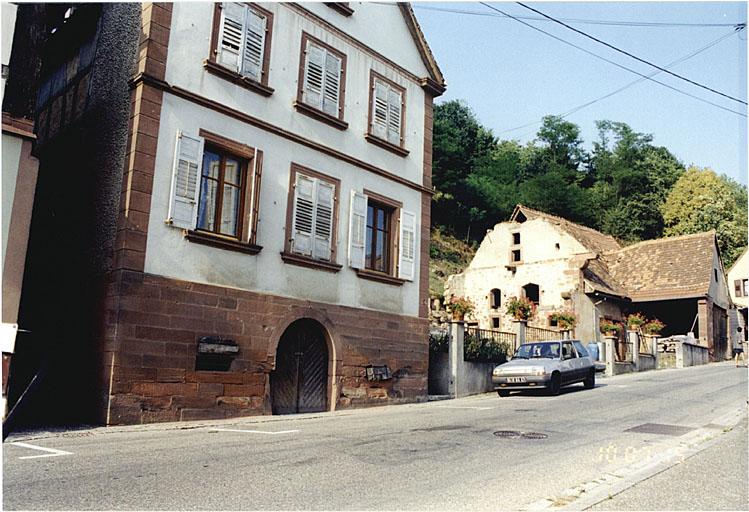 Vue d'ensemble depuis le sud-ouest.