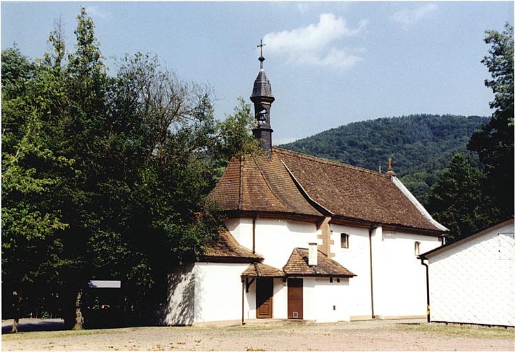 Vue d'ensemble depuis le sud-est.