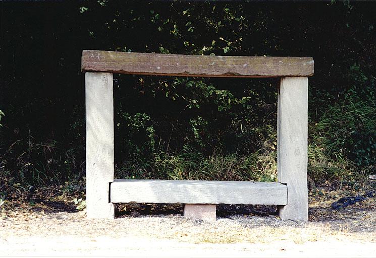 Banc reposoir (WE), C.D. 334.