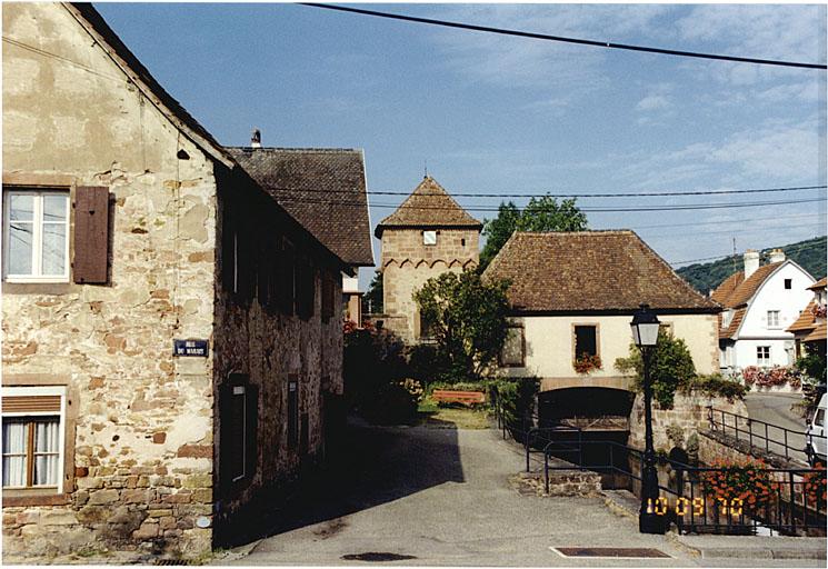 Vue de la maison des eaux depuis le sud-est.