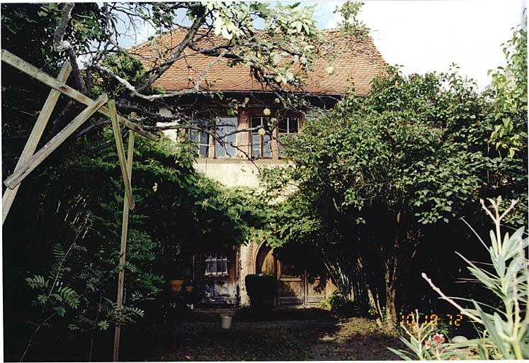 Maison sud, élévation sud, depuis le jardin.