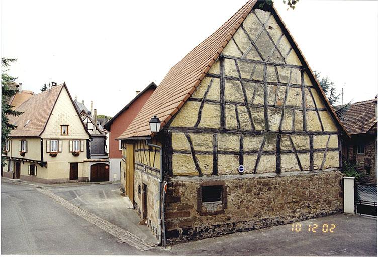 Rue du Rempart, grange-étable, 17 ou 18e siècle (?), façade nord.