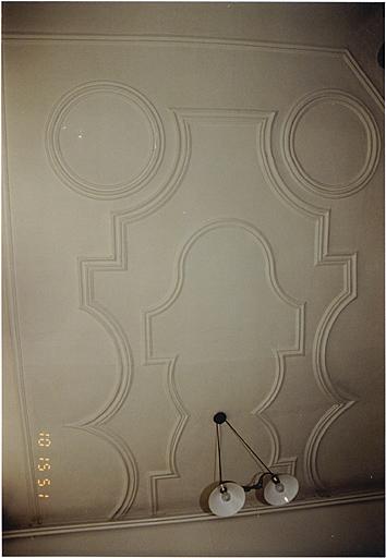 Plafond de la grande salle de l'étage, à l'est du salon de musique.