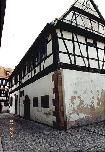 Elévation rue des Cordonniers et élévation à pignon ouest.
