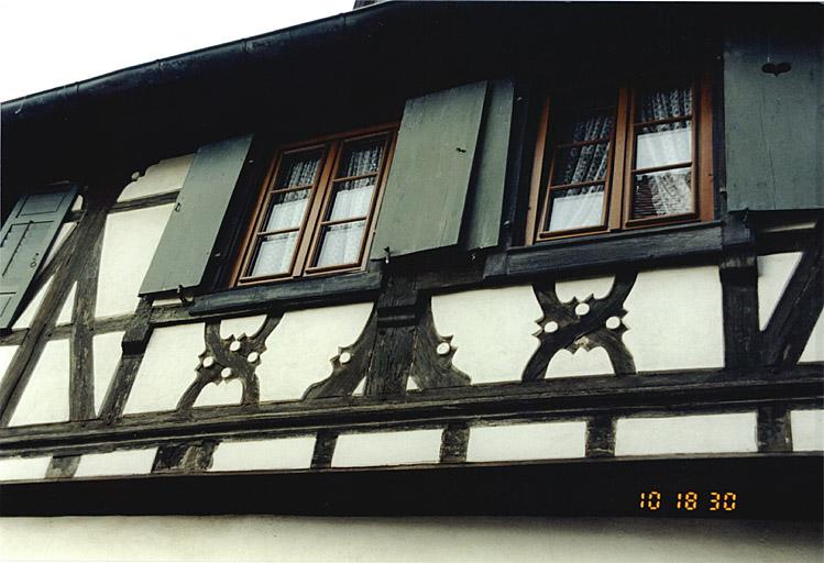 Vue partielle de l'étage, rue du Sel.