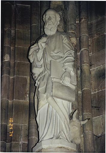 Statue de saint Luc.