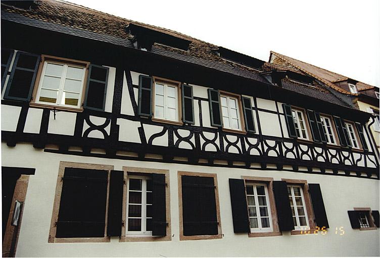 Vue partielle de l'élévation ouest.