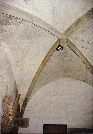 Ancienne sacristie, vue de la voûte.