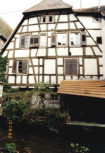 Vue de la maison arrière, sur la Lauter, anciennement 4, rue de la Passerelle, sur le fonds du 11, rue de la République, 18e siècle (?).