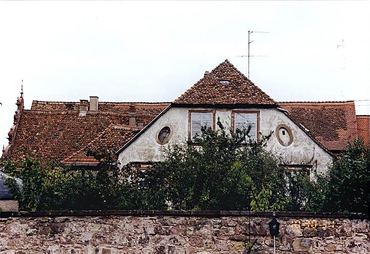 Pignon ouest de l'aile du 18e siècle.