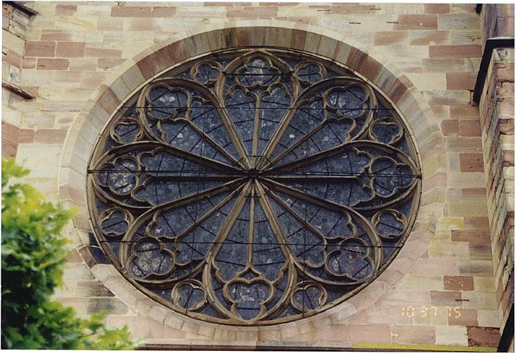 Rose du bras sud du transept.