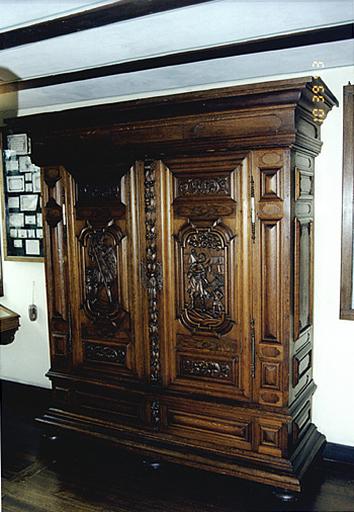 Armoire (n° 2)