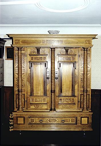 Armoire à 3 colonnes (n° 3)