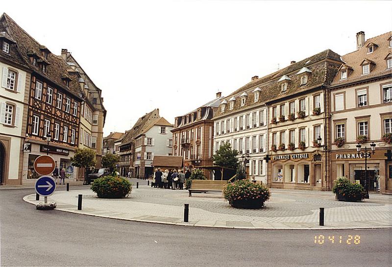 Vue de la place de la République depuis le nord.