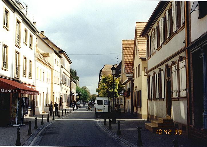 Vue de la rue Bannacker vers l'est.