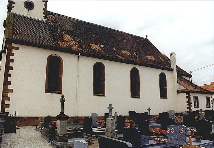 Elévation latérale de la nef et sacristie.