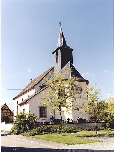 L'église vue du sud-est.