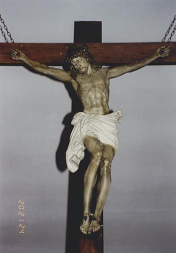 Croix : Christ en croix