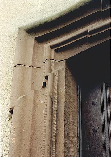 Elévation nord de la nef, porte latérale, détail du chambranle.