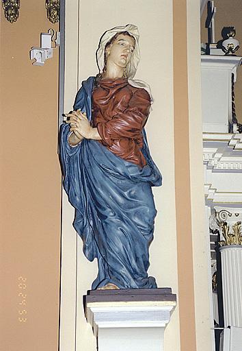 Statue de la Vierge.