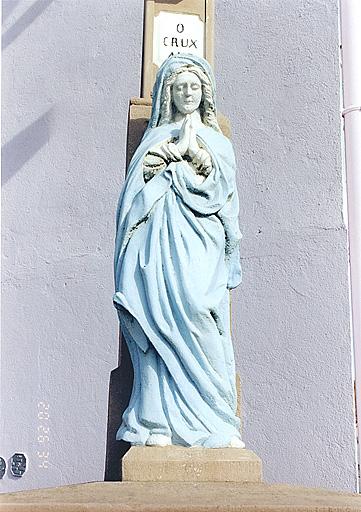 Croix de chemin E, détail de la Vierge de douleur.