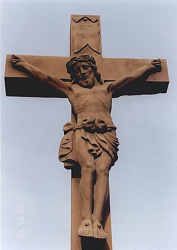 Croix de chemin G, route communale, détail du Christ en croix.