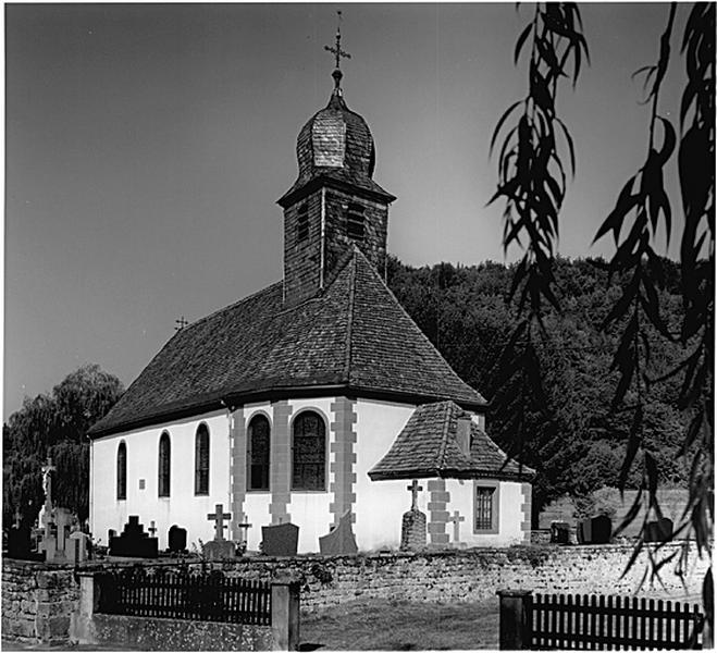 Vue d'ensemble depuis le sud-est.