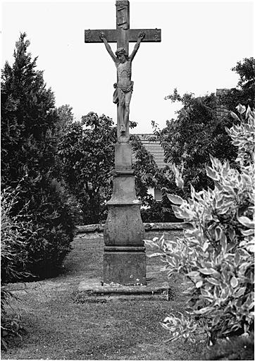 Croix de cimetière