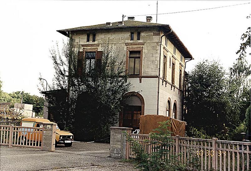 Ancienne gare, 46, rue de la Gare. Vue depuis le nord-ouest.