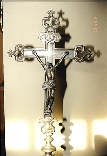 Détail du Christ d'une croix d'autel.