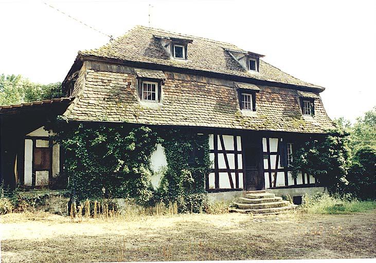 Bâtiment du côté de l'entrée ayant servi de laboratoire à Achille Le Bel. Elévation antérieure.