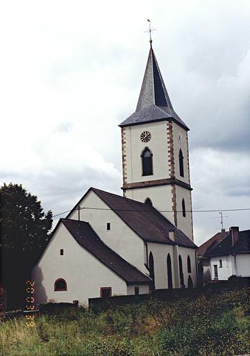 L'église vue du nord-est.